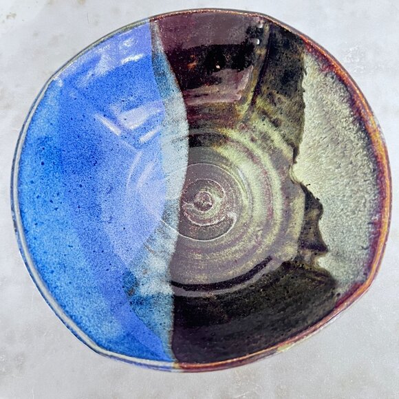 Artisan Signed Studio Pottery Bowl Abstract Wheel Thrown Multicolor Drip Glaze B - Picture 3 of 8